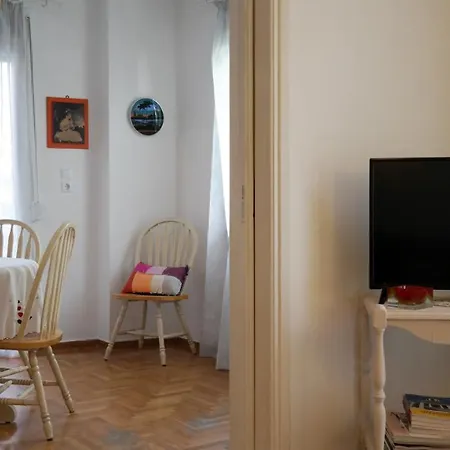 Flat In The Heart Of Koukaki Under Acropolis Apartment Athens